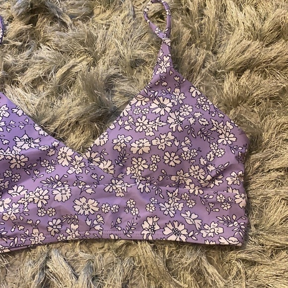 Bikini Top - Picture 3 of 10